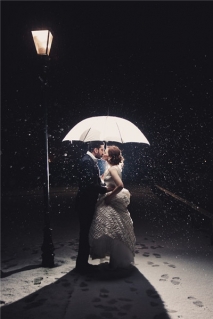 love love love - 吻出一片天 婚纱设计kiss镜头图册